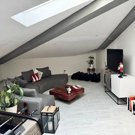 Attico The Queen2 Apartment Caravaggio